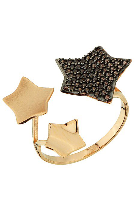 Altın Siyah Taşlı Yıldız Yüzük Altınkenti'nin Altın Yıldız Yüzük kategorisindeki altın yüzük modelleri ve fiyatları takılarından birisidir.