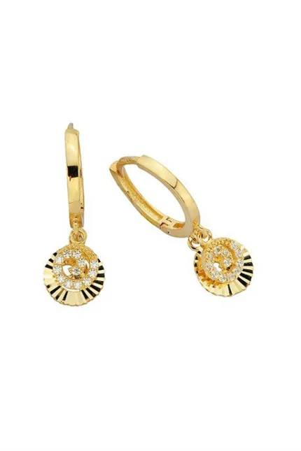 Altın Spiral Halka Küpe Altınkenti'nin AK-G1029 SKU'lu altın küpe modelleri veya altın küpe fiyatlarınden birisidir.