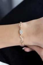 Altın Ataç Zincirli Baget Bileklik 3 8 Ayar Altın, Sarı renk, Zirkon özellikli Altın Ataç Zincirli Baget Bileklik galeri görünümü