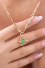 Kutup Yıldızı Kolye 3 Kutup Yıldızı Kolye detay görünümü – 14 Ayar Altın, Sarı renk, Zirkon