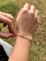 Halka Detay Kelebek Zincir Bileklik 5 Halka Detay Kelebek Zincir Bileklik tasarım detay görünümü – 14 Ayar Altın, Sarı renk, 1.11 gr
