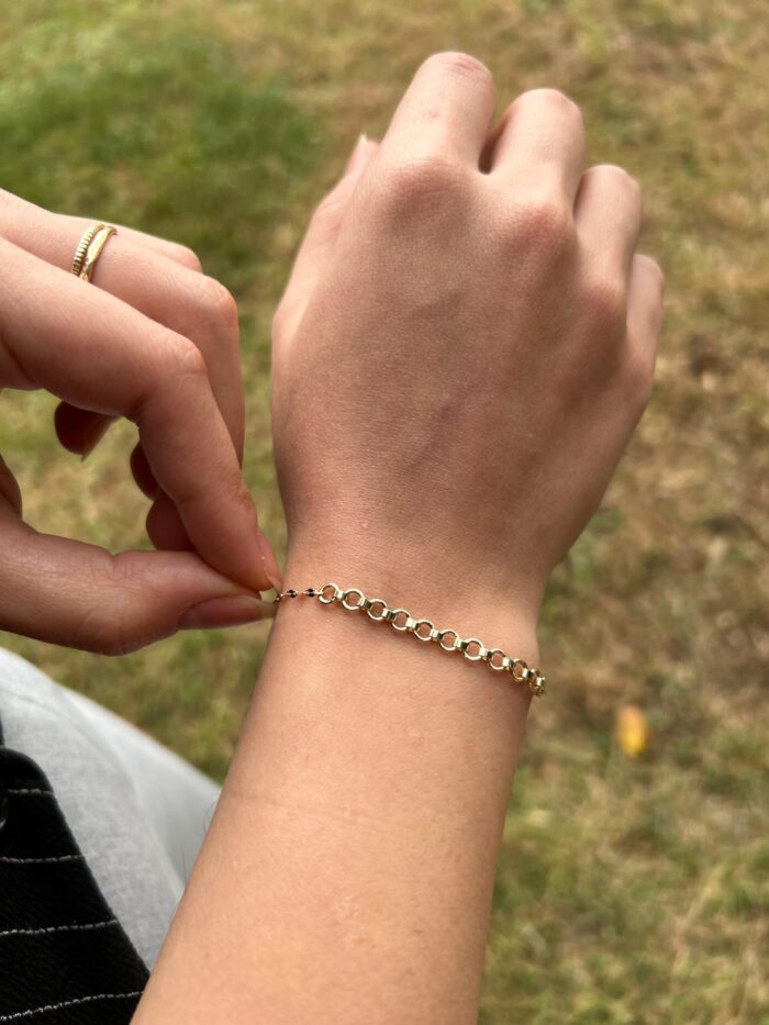 Halka Detay Kelebek Zincir Bileklik tasarım detay görünümü – 14 Ayar Altın, Sarı renk, 1.11 gr