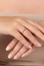 Minimal Kare Taşlı Zincir Yüzük 3 Minimal Kare Taşlı Zincir Yüzük galeri görünümü – 14 Ayar Altın, Sarı renk, 1.02 g