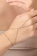 Minimal ve Baget Taşlı Aynalı Zincir Tek Tur Şahmeran, 14 Ayar Altın, Sarı renk, 2.35 g, detay görünümü