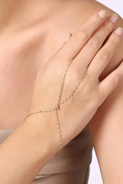 Minimal ve Baget Taşlı Şahmeran farklı açıdan görünümü – 14 Ayar Altın, Sarı renk, 1.17 g