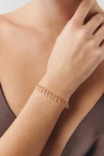 Top Zincirli Mini Gurmet Zincir Detaylı Bileklik 4 14 Ayar Altın, Sarı renk, 4.01 g özellikli Top Zincirli Mini Gurmet Zincir Detaylı Bileklik tasarım detay görünümü