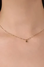 Yıldızlı Ezme Forse Zincir Choker 3 Yıldızlı Ezme Forse Zincir Choker, 14 Ayar Altın, Sarı renk, 1.28 g, yakın plan görünümü