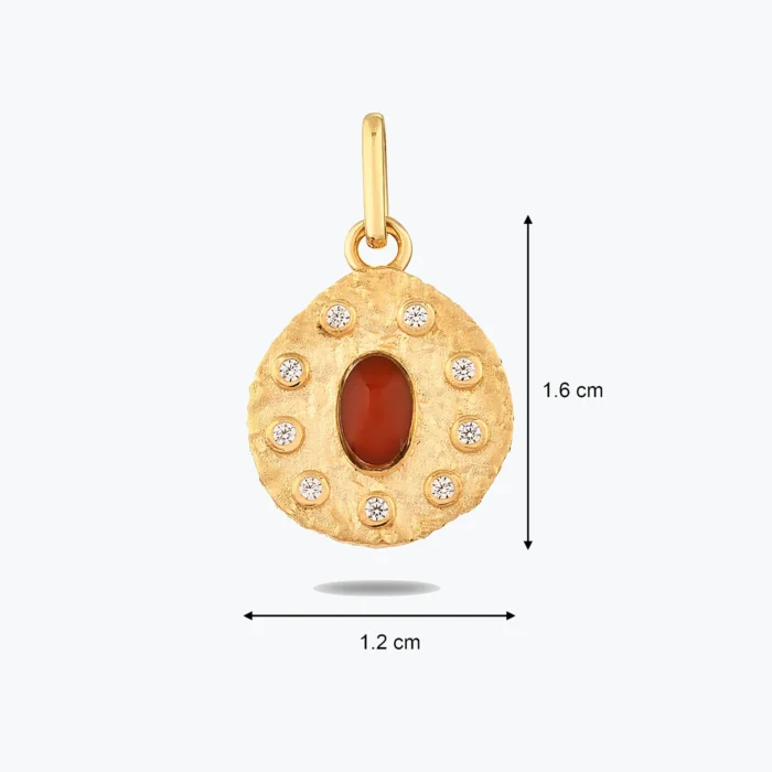 14 Ayar Altın, Sarı renk, 1.83 g özellikli Özel Tasarım Kırmızı Taşlı Asimetrik Madalyon Charm Bileklik tasarım detay görünümü
