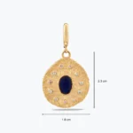 Lacivert Asimertik Madalyon Charm 3 14 Ayar Altın, Sarı renk, 3.26 g özellikli Lacivert Asimertik Madalyon Charm yakın plan görünümü