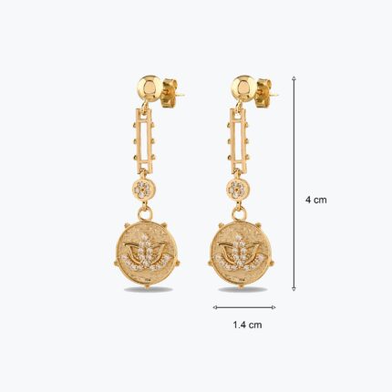 14 Ayar Altın, Sarı renk, 3.83 g özellikli Taşlı Lotus Çiçeği Sallantılı Altın Küpe yakın plan görünümü