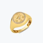 Ortası Taşlı Lotus Madalyon Yüzük – 14 Ayar Altın, Sarı renk, 3.86 g