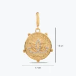 Taşlı Lotus Çiçeği Antik Altın Charm 3 14 Ayar Altın, Sarı renk, 2.35 g özellikli Taşlı Lotus Çiçeği Antik Altın Charm tasarım detay görünümü